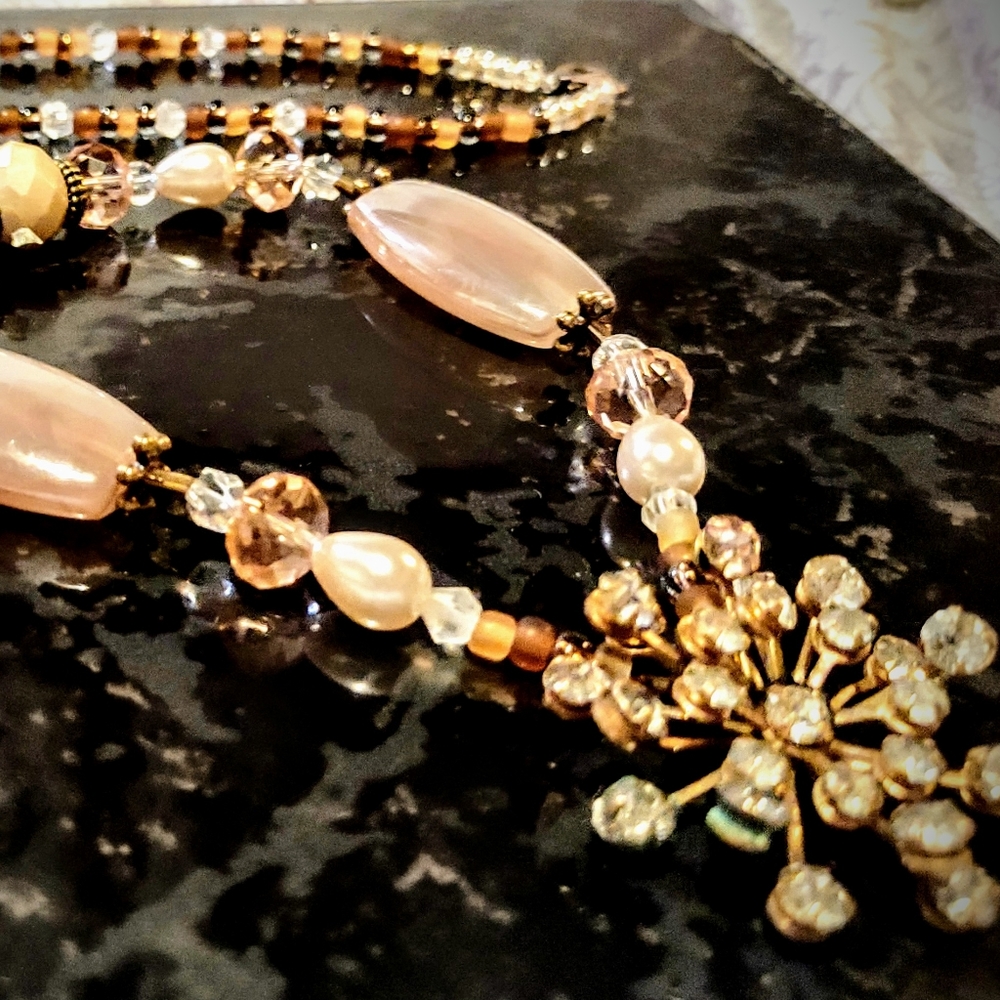 Vintage Pink Elegant Pendant  Necklace